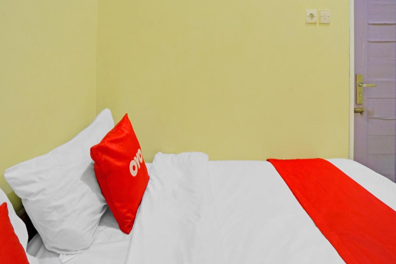 Oyo 3298 Bromo Guest House Family Malang Luaran gambar